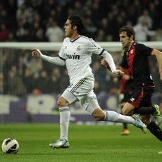 Kartu Merah Ramos Warnai Kemenangan Madrid Atas Vallecano 