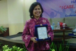 dr Maria Ajak Pasien Kanker Stadium Lanjut Berteman dengan Penyakitnya