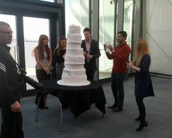 Pameran Pernikahan Gay Tampilkan Kue Pengantin Termahal Rp 508 M 