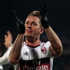 Sedang Bagus di Seri A, Milan Pede Hadapi Barca