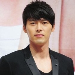Hyun Bin Tak Akan Comeback Lewat Drama