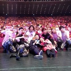 Sibuk Kuliah di Amerika, AJ U-Kiss Rayakan Valetine Bareng Fans di Jepang