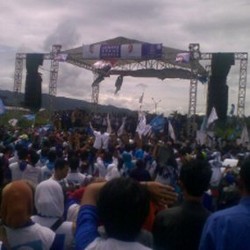 Kampanye Dede-Lex di Soreang, Rachel Maryam Sampaikan Pesan Prabowo