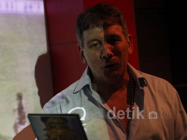 Timnas Versi BTN, Nil Maizar Diganti Blanco