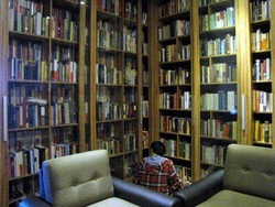 Ikatan Sarjana Perpustakaan Protes Jokowi Soal Kepala Perpustakaan DKI