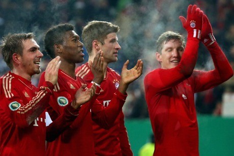 Wenger Nilai Lahm & Alaba Tampil Luar Biasa untuk Bayern