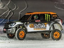 Mobil MINI Bisa Jungkir Balik