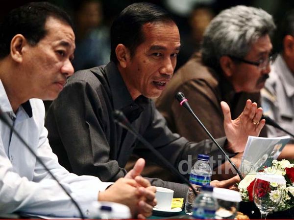Jokowi Gelar Public Hearing Bahas MRT