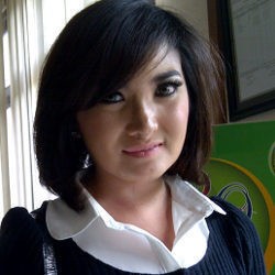 Cerai, Kiki Amalia Buka Restoran