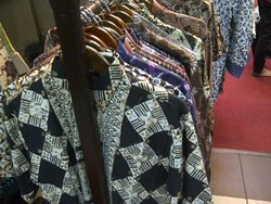 Batik Lokal Pekalongan Disaingi Produk China