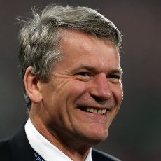 Gill Mundur dari MU di Musim Panas