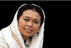 Yenny Wahid Siap Berikan ASI untuk Bayi Dara