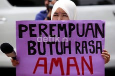 Cegah Pemerkosaan Inses, Ajari Keluarga Laki-laki Hargai & Hormati Perempuan
