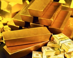 Ikut Arisan dalam Bentuk Emas & Reksadana, Ketahui Risikonya!