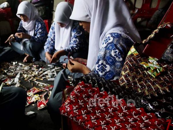 Bungkus Permen Jadi Tas Cantik