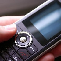 Cuma di Tri, Angie dan KPK Bisa Berkawan