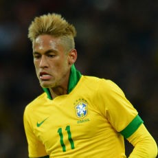 Pele: Neymar Belum Pantas Disebut Pemain Besar