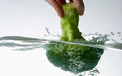 Cegah Kanker Payudara dengan Konsumsi Bayam dan Brokoli