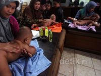 Asyiknya Dipijat