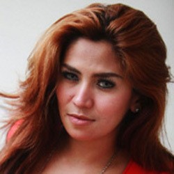 Peneror & Pengancam Cinta Penelope Ternyata Seorang Model Majalah Pria Dewasa