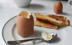 Wouw! Ada Telur Berbentuk Kubus!