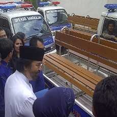 Surya Paloh Lepas 38 Unit Mobil Operasional Partai NasDem se-Jatim