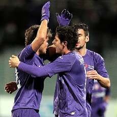 Fiorentina Memancing di Air Keruh Derby Milan