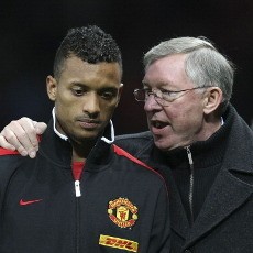 Ferguson Inginkan Nani Bertahan