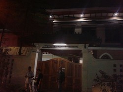 Hary Tanoe & Mahfud MD Sambangi Rumah Anas