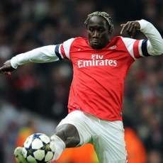 Wenger Masih Ingin Pertahankan Sagna
