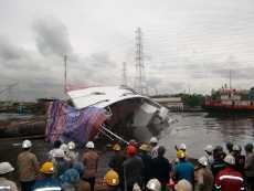 Anggota DPR Desak Aparat Usut Kapal Kemenhub yang Terbalik Saat Diluncurkan