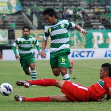 Persebaya & Persijap Menang Besar