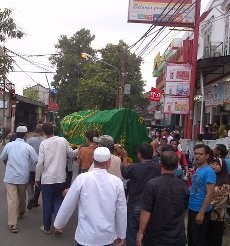 Tewas Setelah Duel dengan Perampok Sadis, Jamhari Tinggalkan Istri & 2 Anak