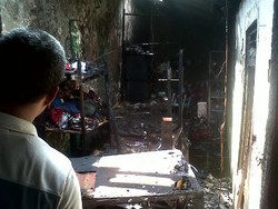 Gara-gara Salah Kasih Alamat ke Damkar, Rumah Kontrakan Habis Terbakar