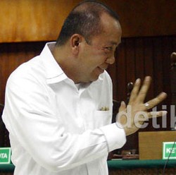 Ditanya Kemungkinan Mundur dari PD, Saan: Saya Sampaikan Nanti