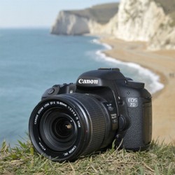 Bocoran Canon EOS 7D Mark II Menguat