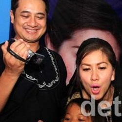 Gugat Cerai, Venna Melinda Masih Satu Rumah dengan Suami?