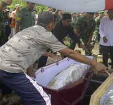 Satu Korban Penyerangan di Sinak Papua Dimakamkan di Desa Pagerwojo