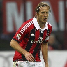 Cuma Milan Klub Ambrosini di Italia