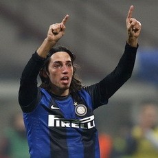 Bikin Gol di Derby Milan Pertamanya, Schelotto Teteskan Air Mata