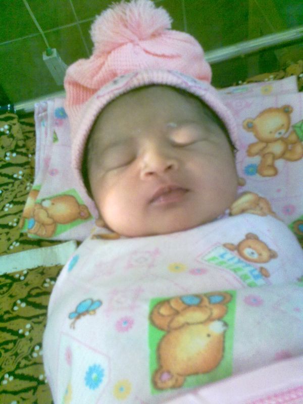 Adindha Kirana Faadhila, 10 Bulan, Perempuan