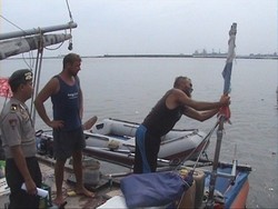 Mengaku akan Pecahkan Rekor Dunia, 3 WN Rusia Terdampar di Tegal