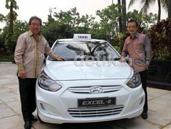 1.000 Unit Taksi Batik Hyundai Hiasi Jalanan Jakarta