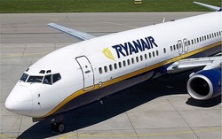 Pilot Edan! Nekat Lawan Arus di Landasan