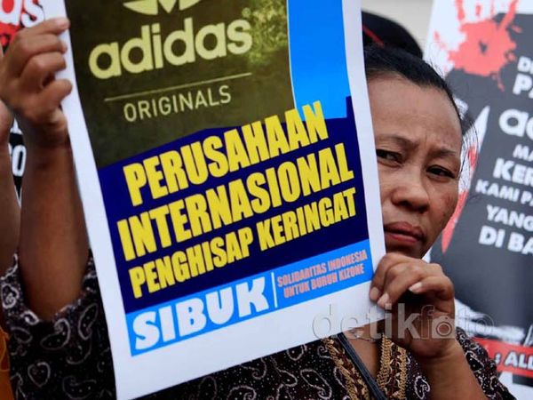 Buruh Tuntut Pesangon