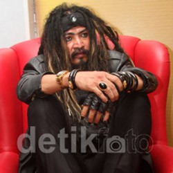 Nyalon Jadi Bupati Tegal, Limbad Akan Tetap Bisu