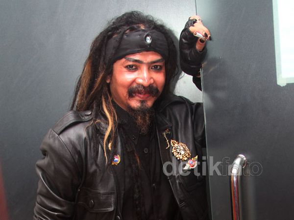 Ketika Limbad Tersenyum