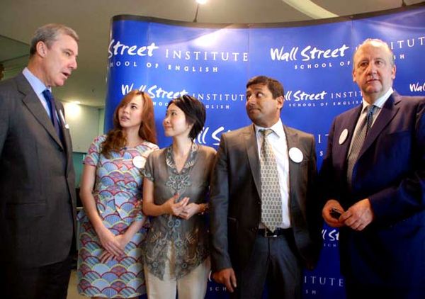Wall Street Buka Cabang di Alam Sutra