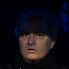 Eks Pelatih Barca Yakin Mourinho Bakal Hengkang