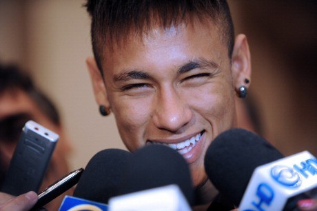 Barca Tunggu Sinyal dari Neymar